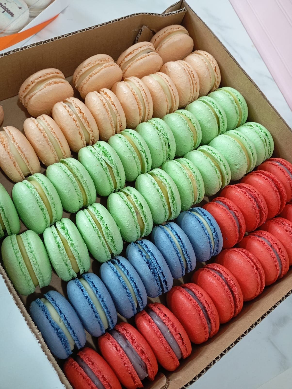 Cento de Macarons Mini